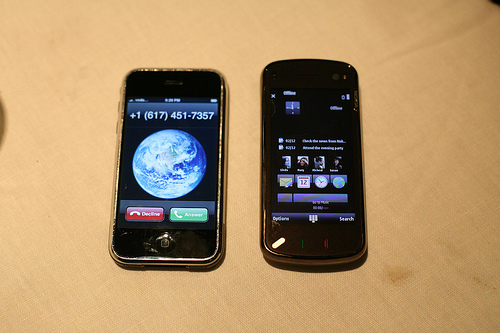 iphone-n97-side-by-side